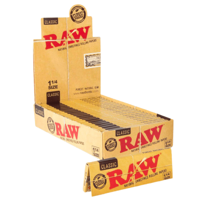 RAW Classic Rolling Papers 1 1/4
